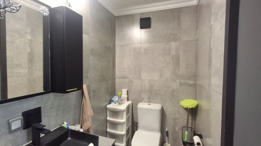 2 Bedroom Property for Sale in Gouritsmond Western Cape